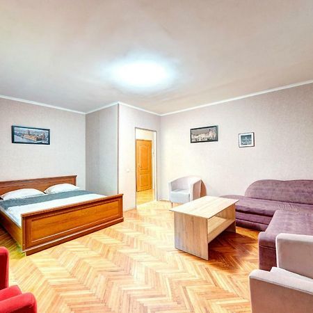 Apartments Near The Palace Of Sports Kiev Eksteriør bilde